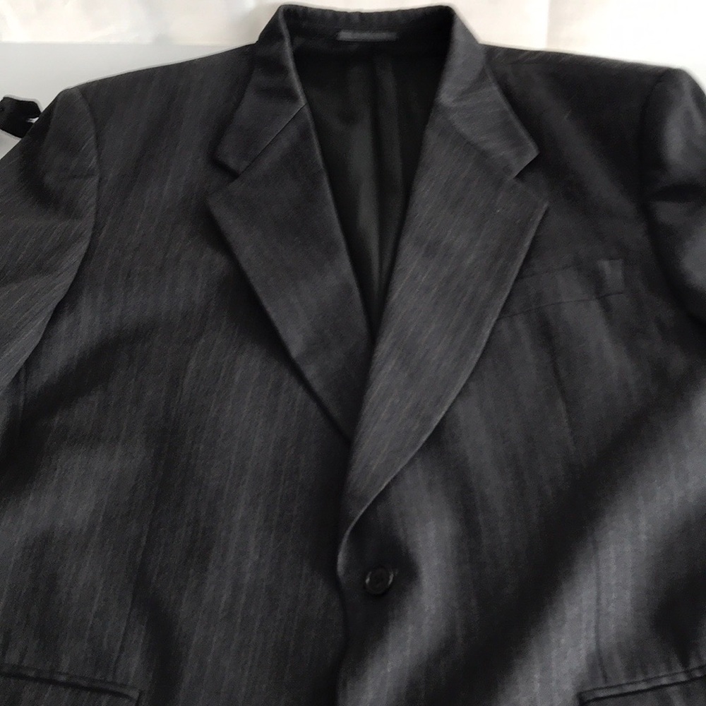 Issimo Italian Men’s Suit 48 R 30 inseam 44 waist